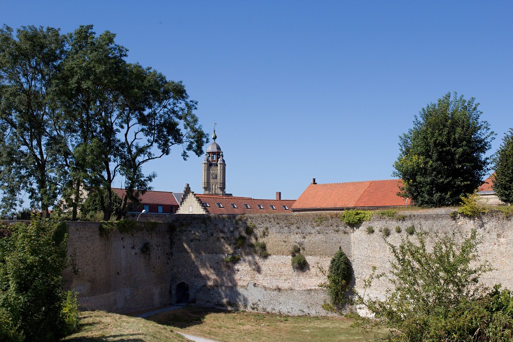 Sint-Winoksbergen Bergen Bergues Duinkerken frankrijk france vestingstad departement du Nord Winoksbergen hdr picardie Piektorre tour Pointue